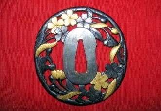 16tsuba.jpg